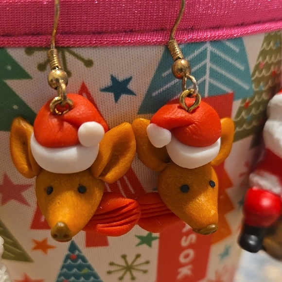 Festive Christmas Earrings 4 Different Pairs. - Picture 4 of 6